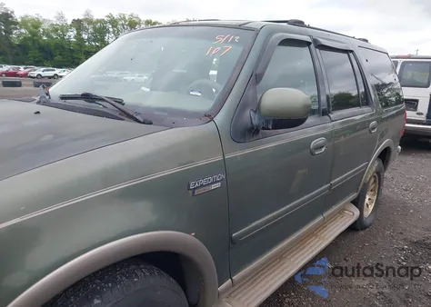 2001 Ford Expedition Eddie Bauer from USA, damaged, VIN 1FMPU18L91LA81535